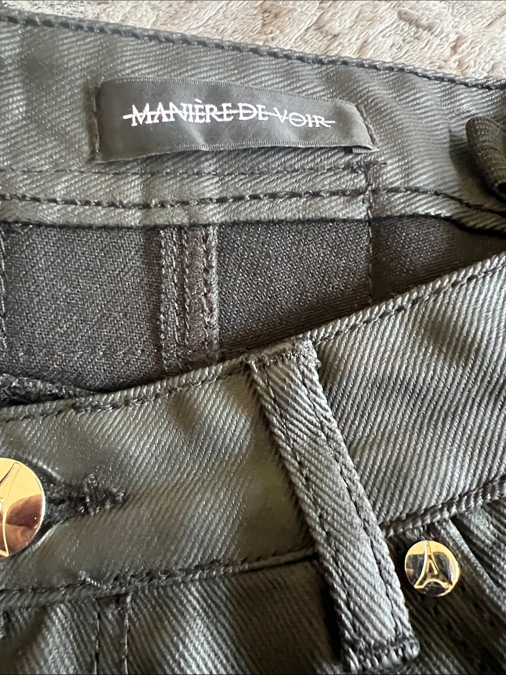 Maniere de Voir Black Waxy Cotton Boyfriend Cut out Jeans Sz 10 - Picture 7 of 7